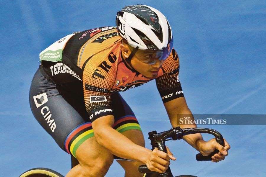 关于马来西亚代表团获得田径项目银牌的信息