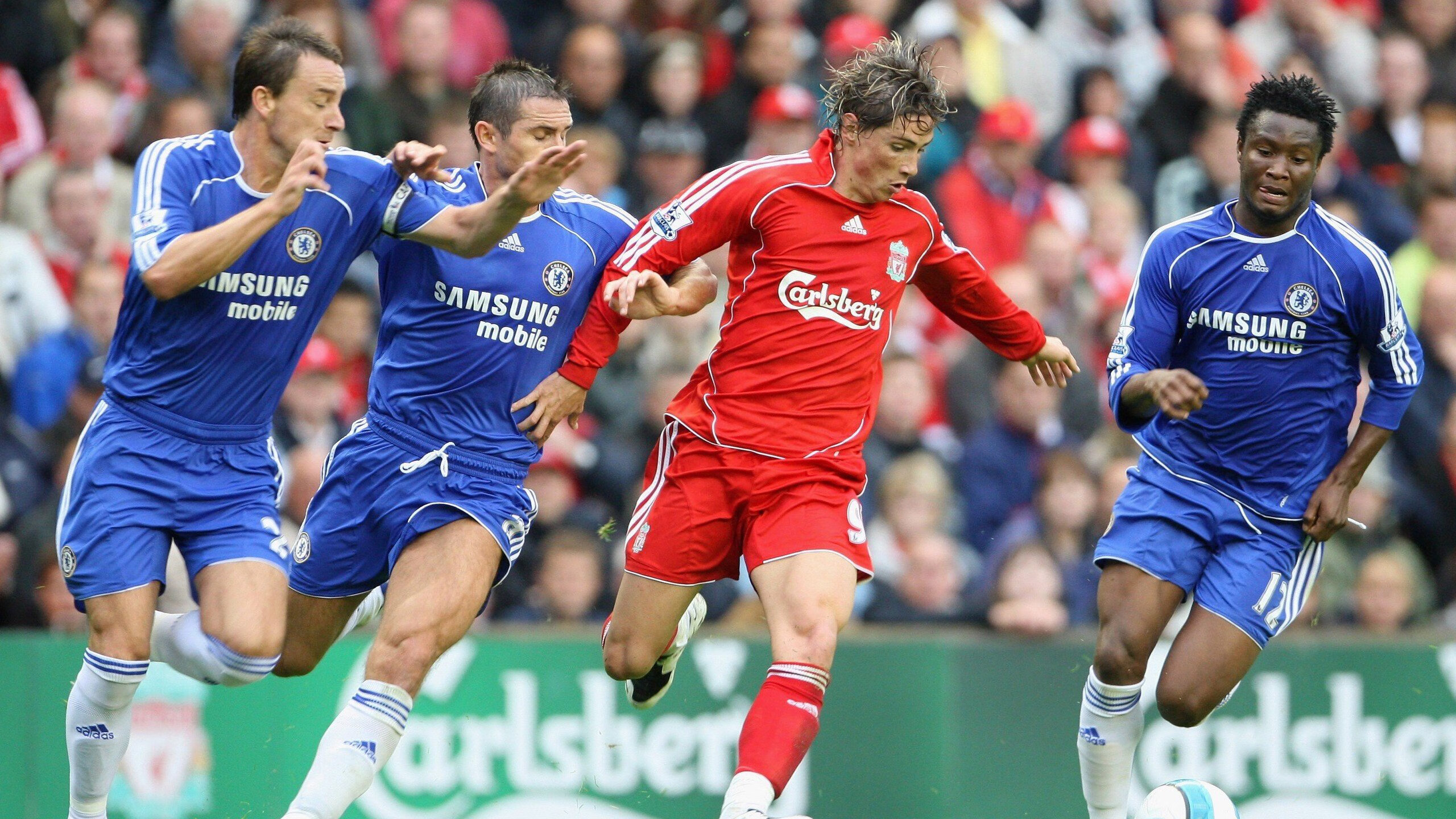 叹息之墙与蓝黑风暴，当库尔图瓦的无解映照国米的横扫